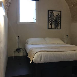 Standard Single Room Adults only